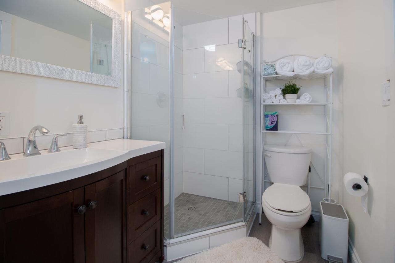 Bright Private Suite Near Departure Bay Beach นาไนโม ภายนอก รูปภาพ